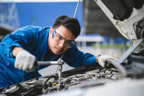 CHANGE OIL